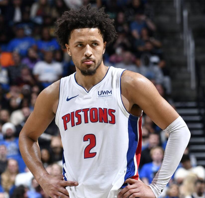 小试牛刀！康宁汉姆首节6中4轻取11分